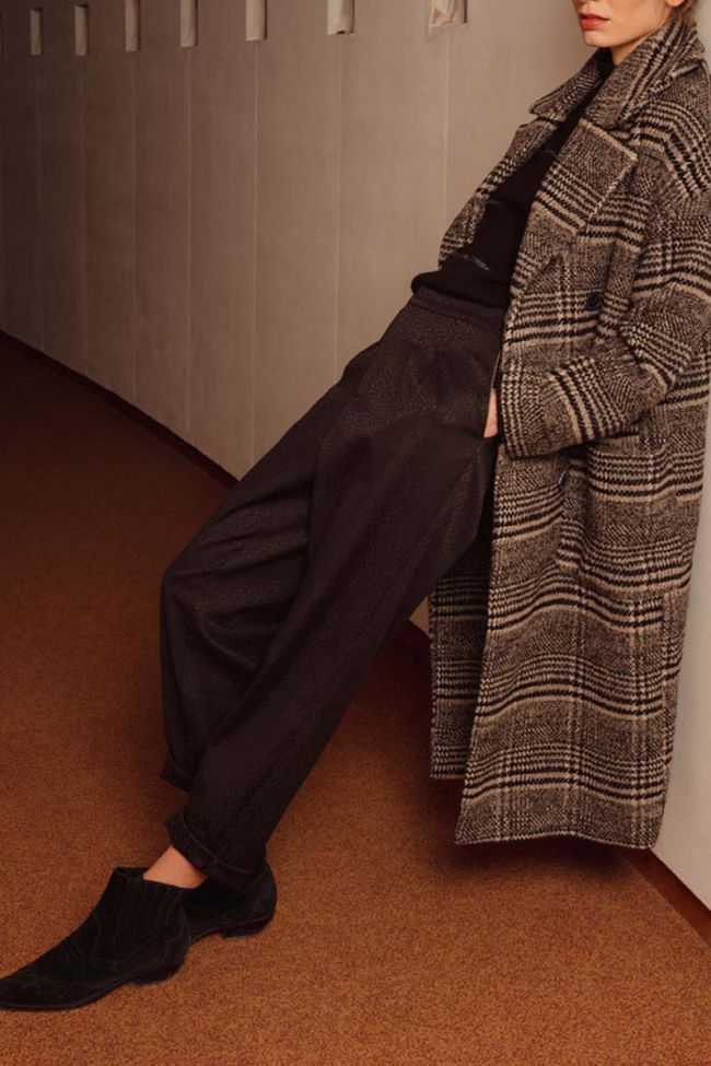 Brown Darlene coat with big checked pattern