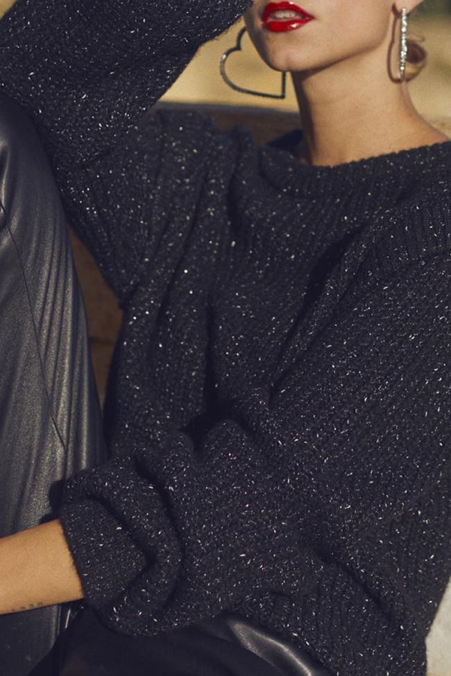 Black Oster pullover