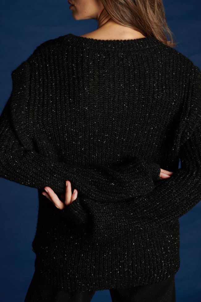 Black Oster pullover