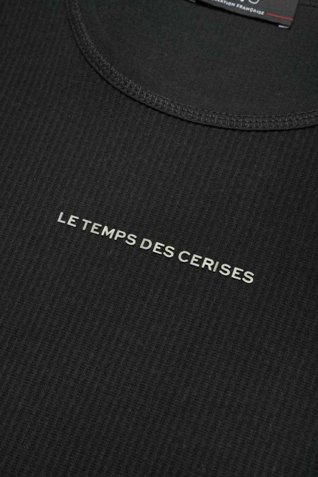 Black Virginia crop top