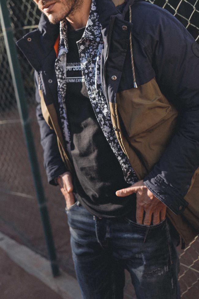 Khaki and navy blue Norel parka