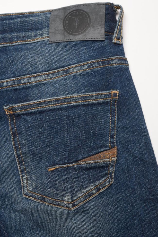 Blue washed-out Mike bermuda