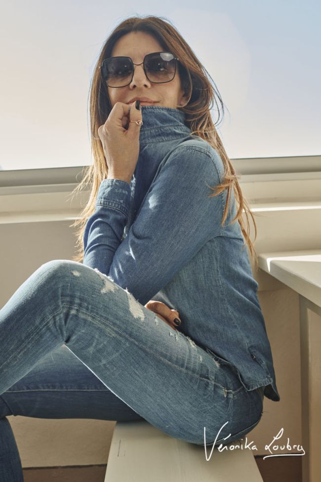 Josy blue jeans shirt by Véronika Loubry