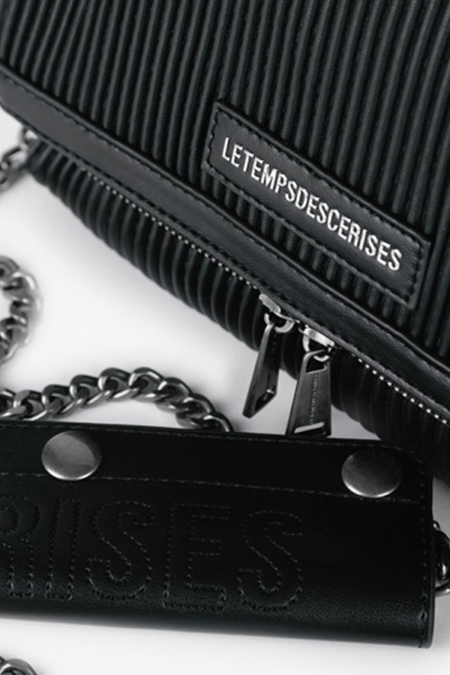 Black pleated Leter bag