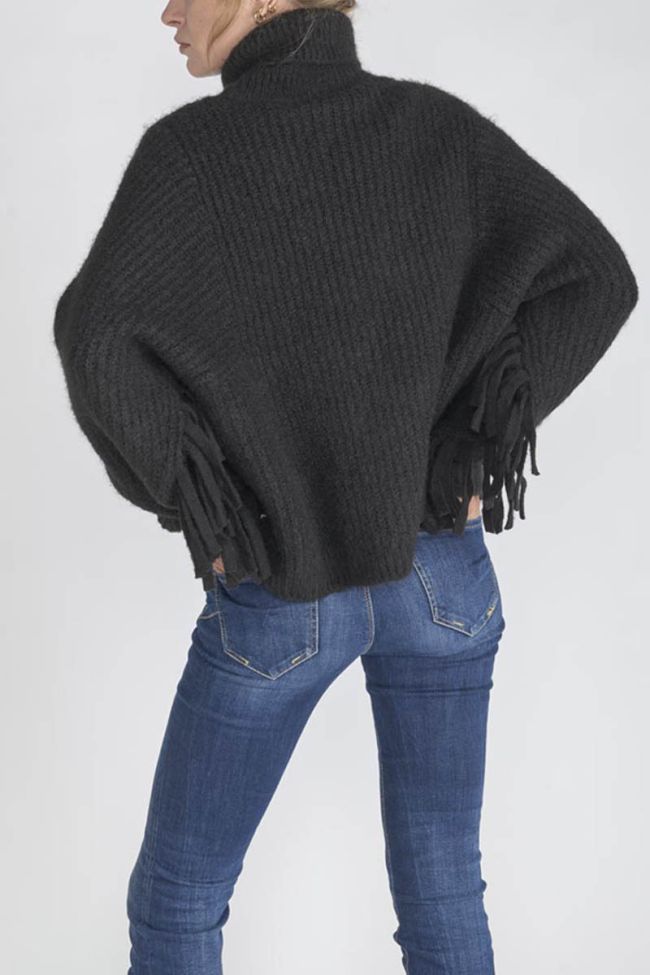 Black Street pullover