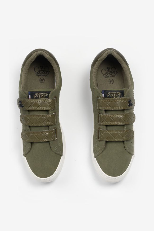 Vic khaki trainers