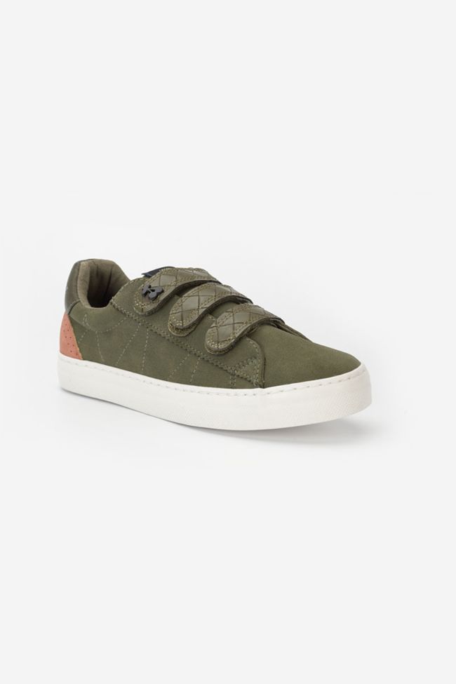 Vic khaki trainers