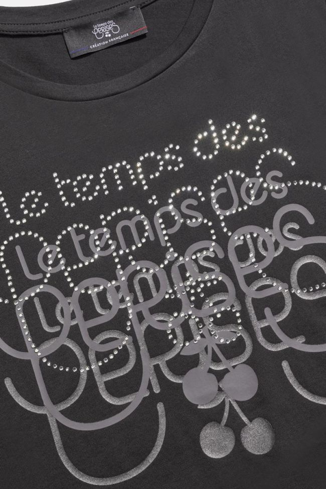 Black Corinagi t-shirt