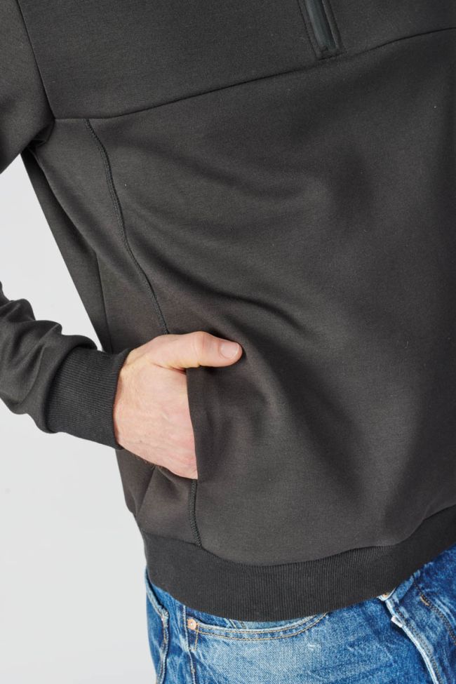 Black Giral sweatshirt