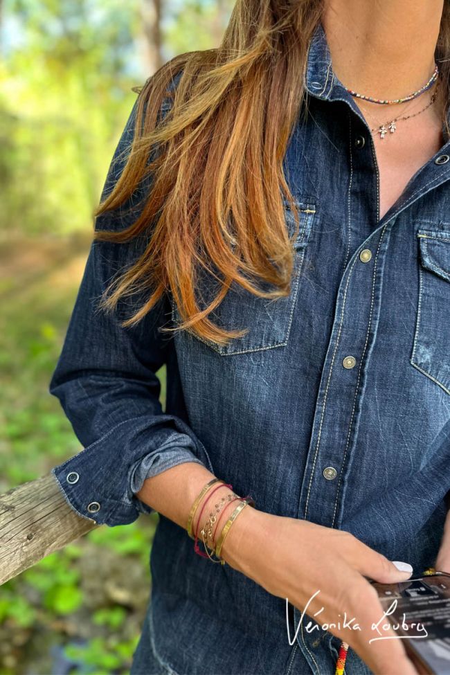 Loose shirt in blue jeans Gérard by Véronika Loubry