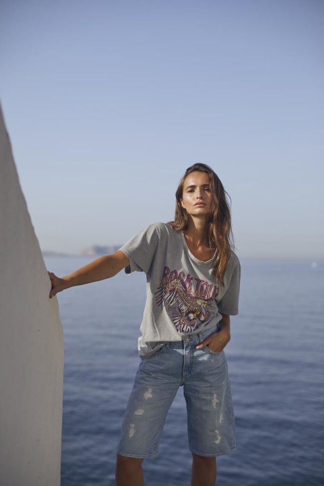 Nixon light grey faded t-shirt