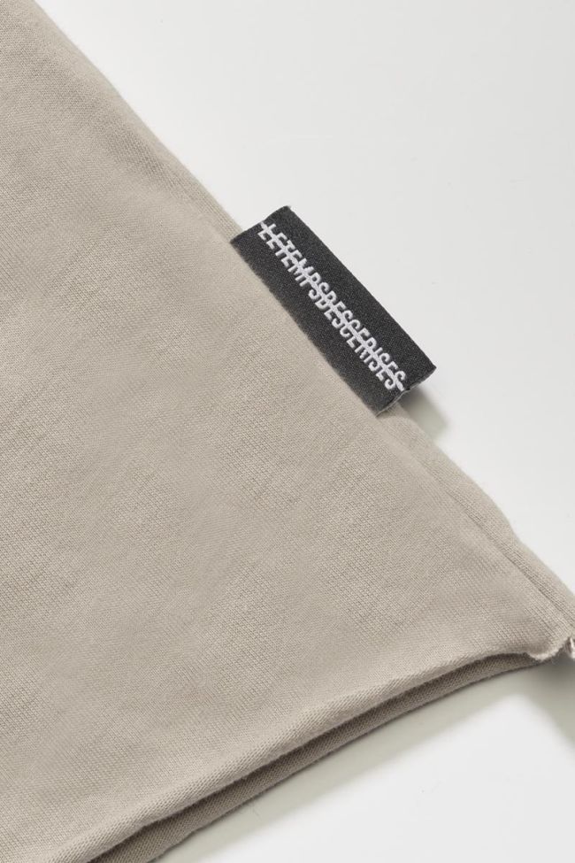 Beige long-sleeved Lynnbo t-shirt