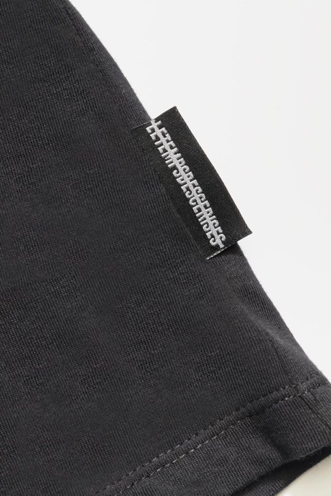 Black long-sleeved Teobo t-shirt