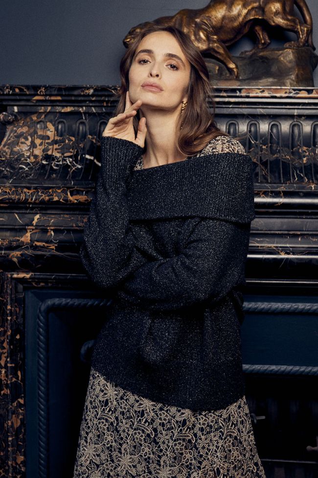 Black and silver Kenai jumper