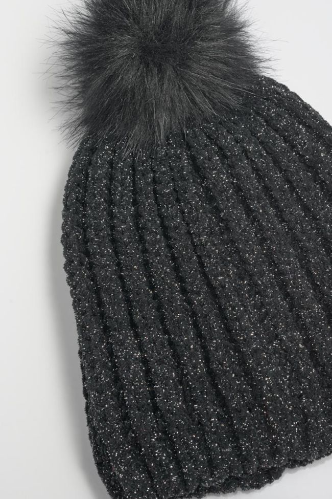 Black and silver Ladera beanie