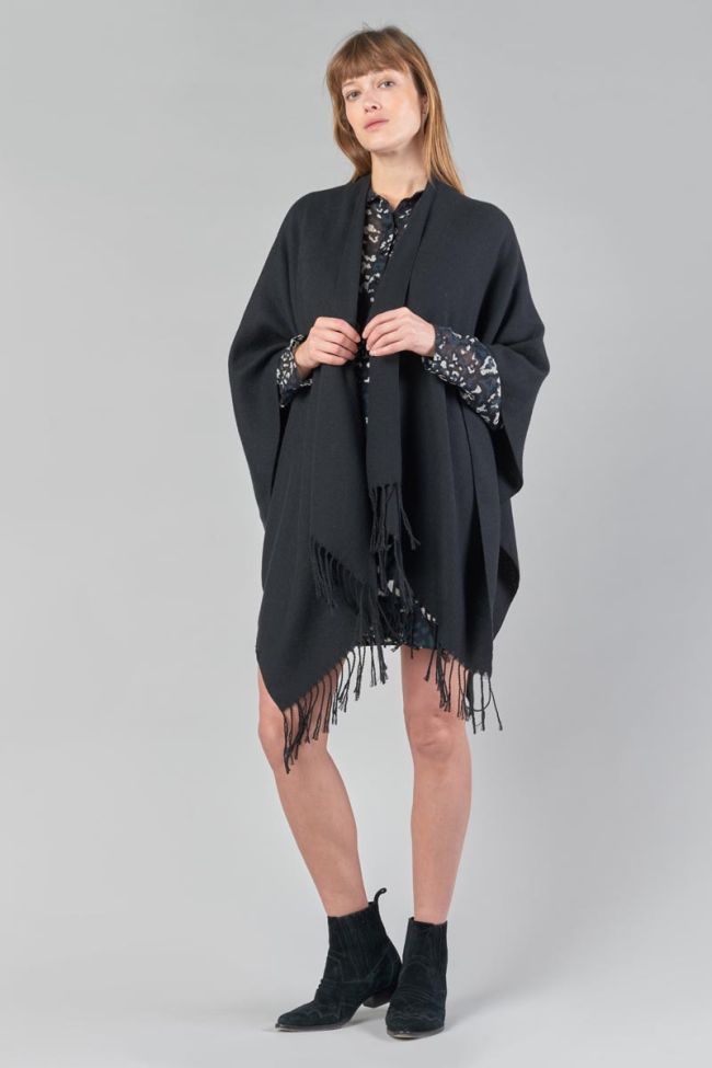 Black Pili poncho