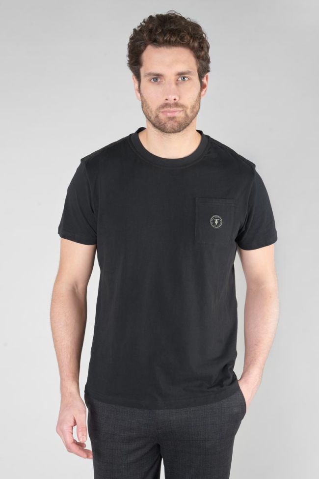 Black Clost t-shirt