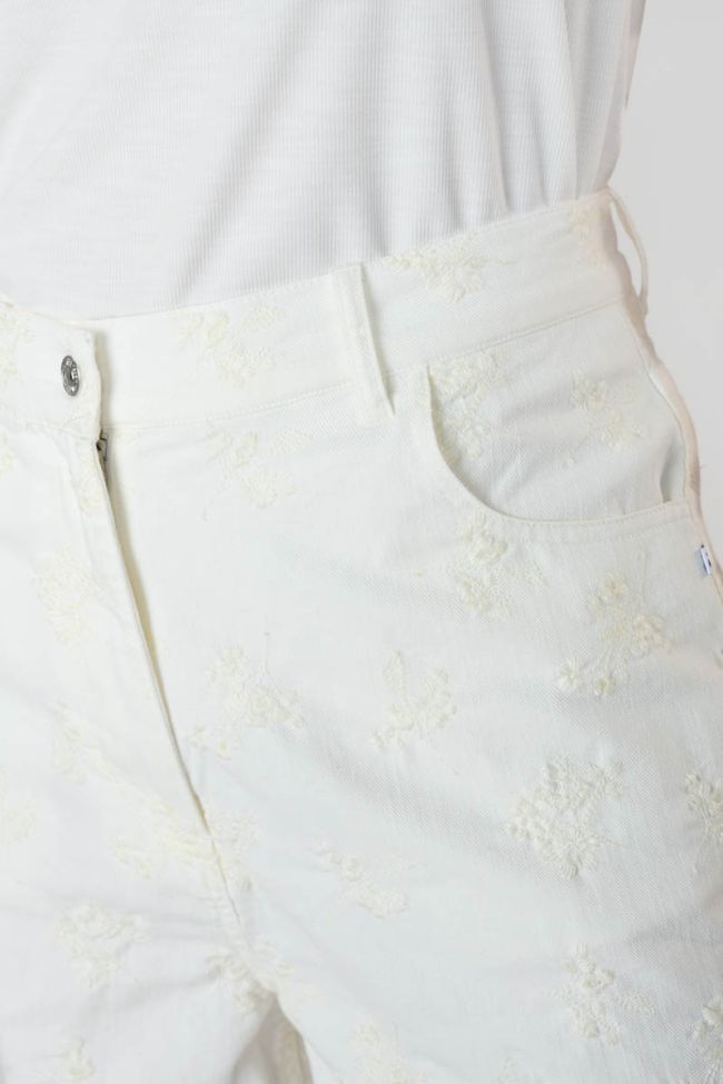 Embroidered white Xylosma shorts