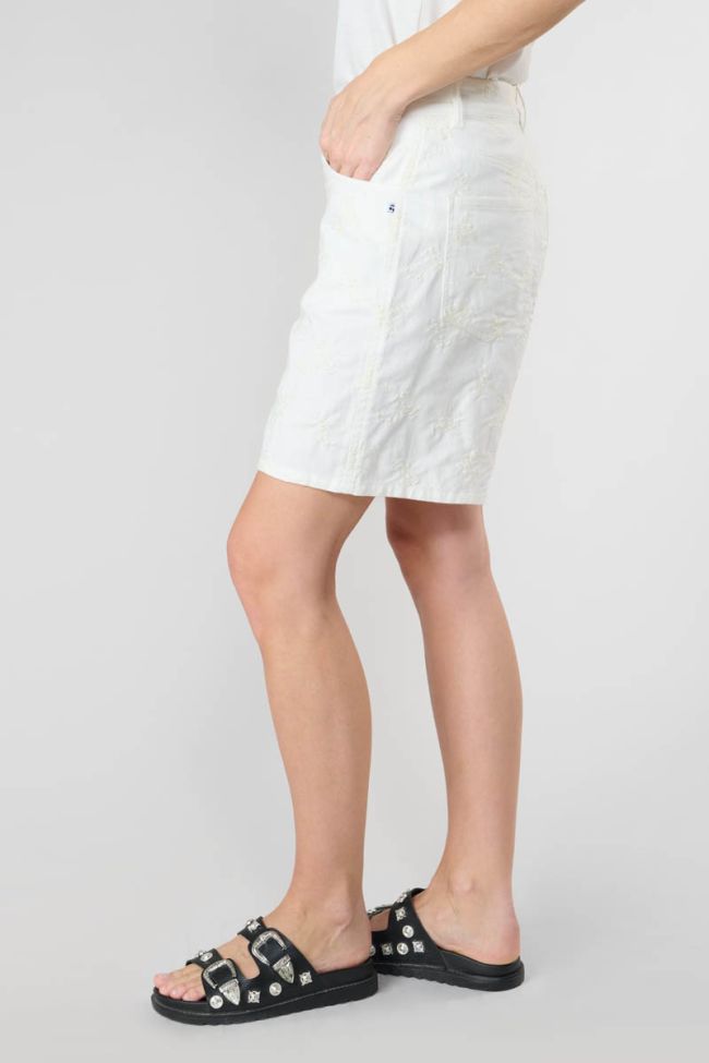 Embroidered white Xylosma shorts