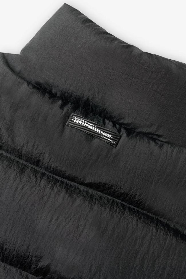 Nazerbo black sleeveless down jacket