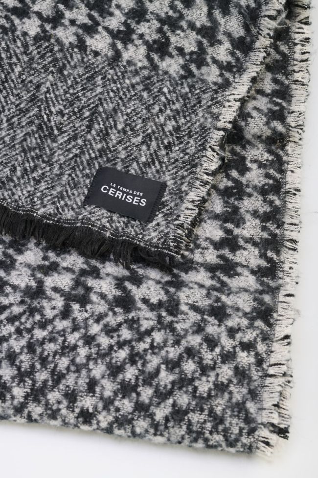 Chiripo scarf with black and white pattern