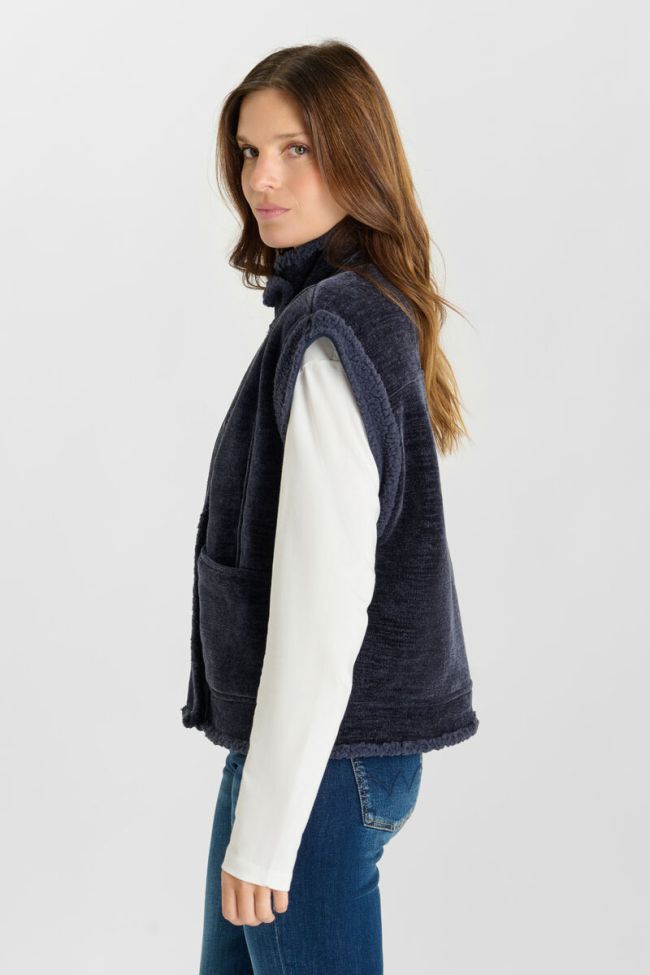 Fuji sleeveless jacket