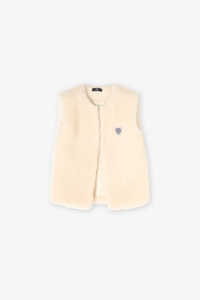 Okagi cream sleeveless jacket