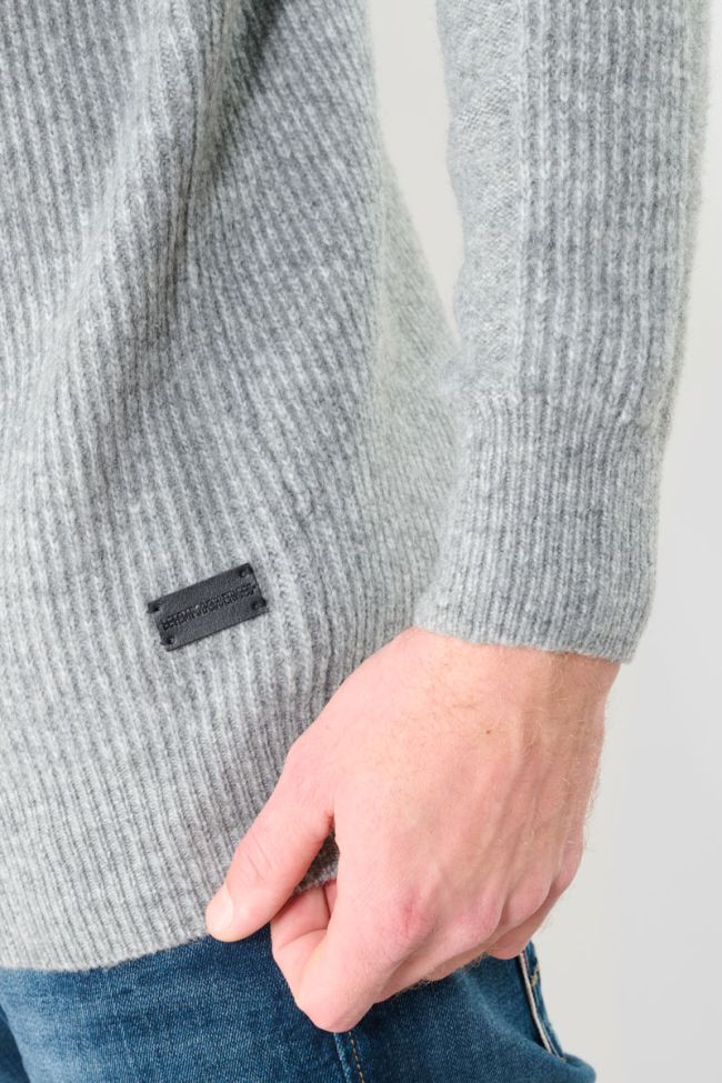 Doise grey sweater