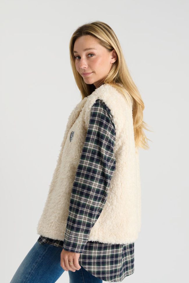 Okagi cream sleeveless jacket