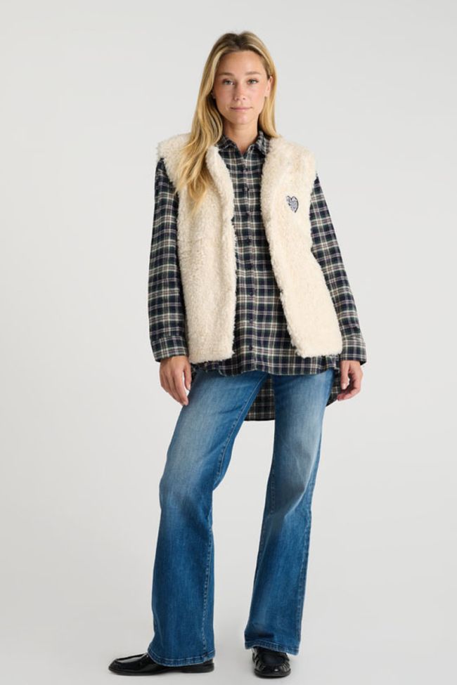 Okagi cream sleeveless jacket