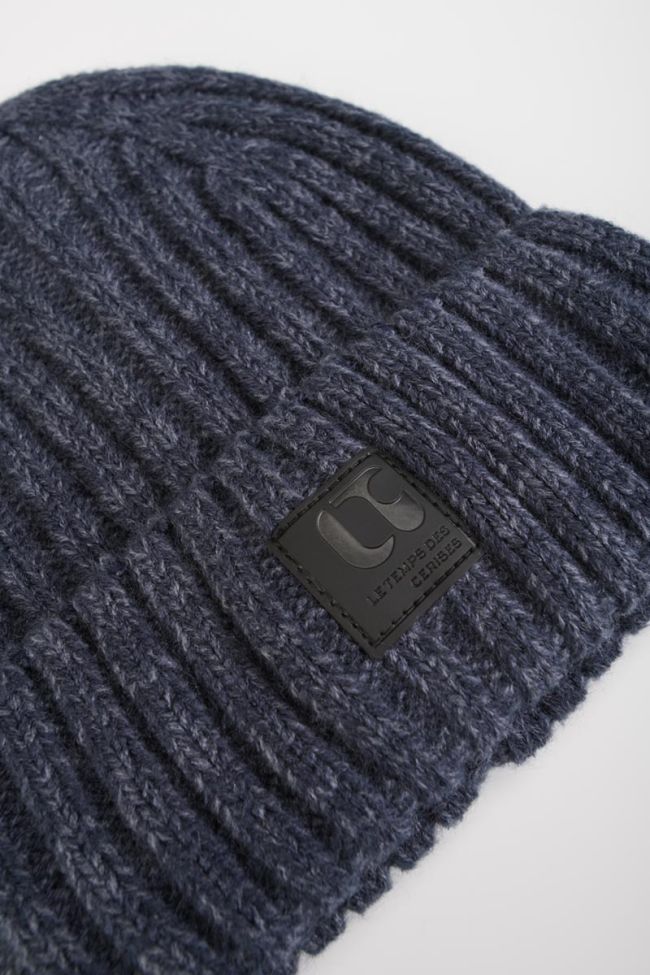 Dolan hat