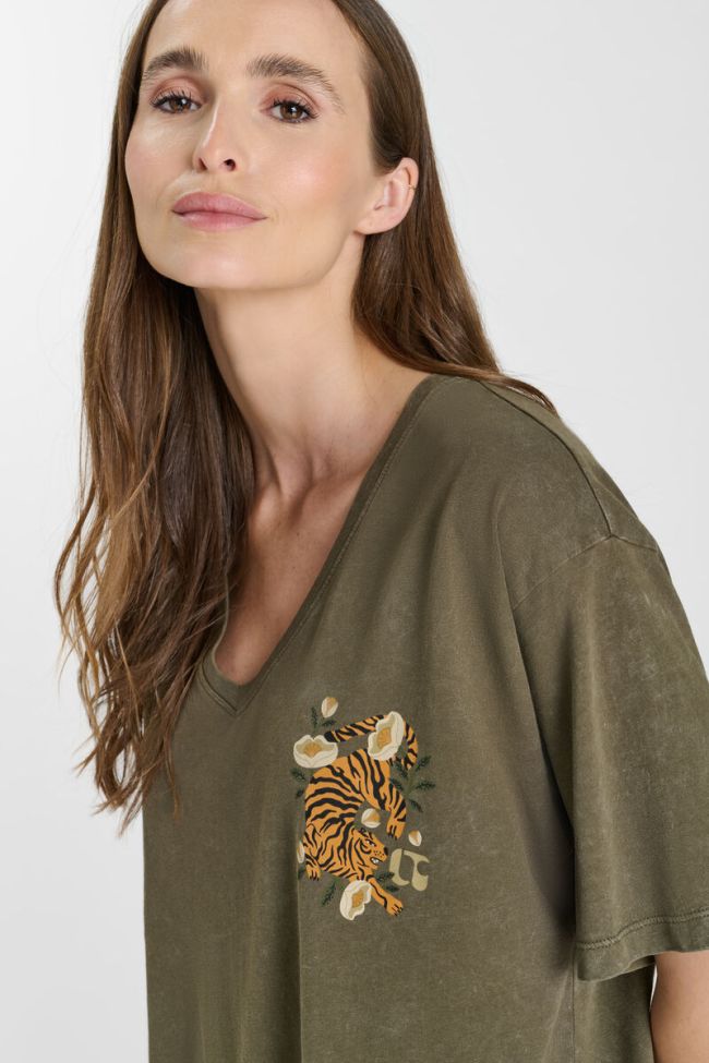 Arlo t-shirt