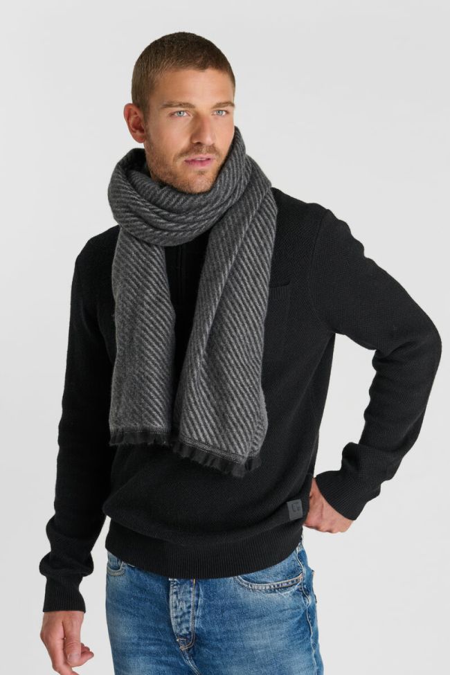 Asev scarf