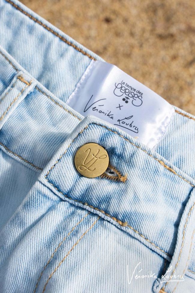 Jeans relaxed Gégé light blue by Véronika Loubry