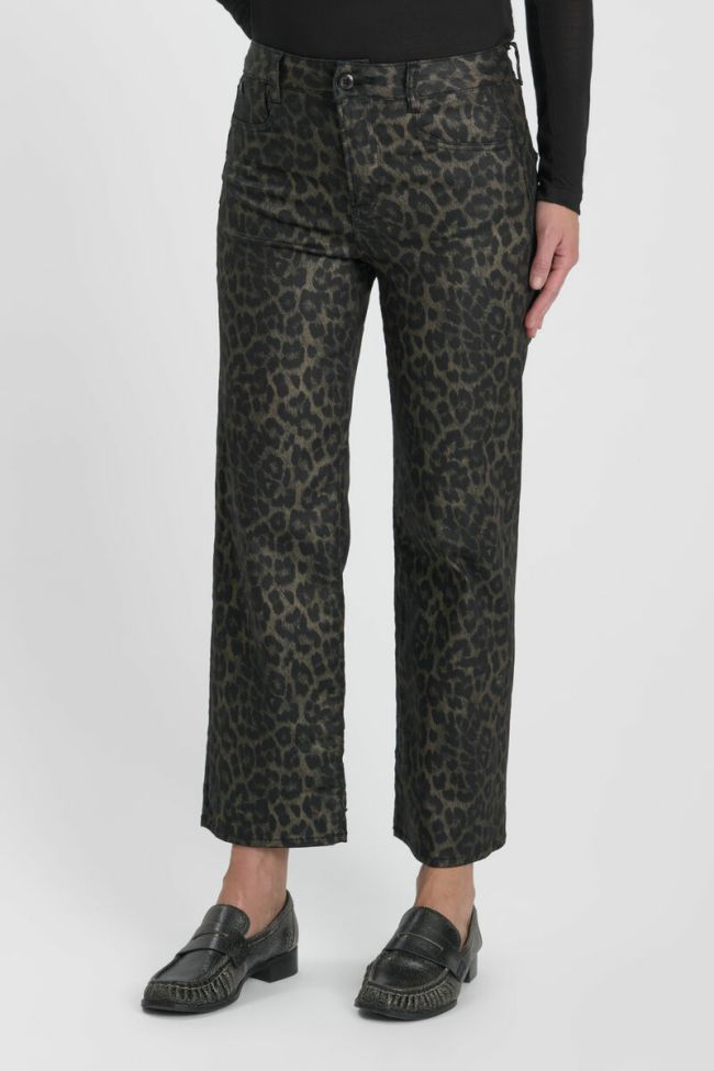 Wide-leg trousers