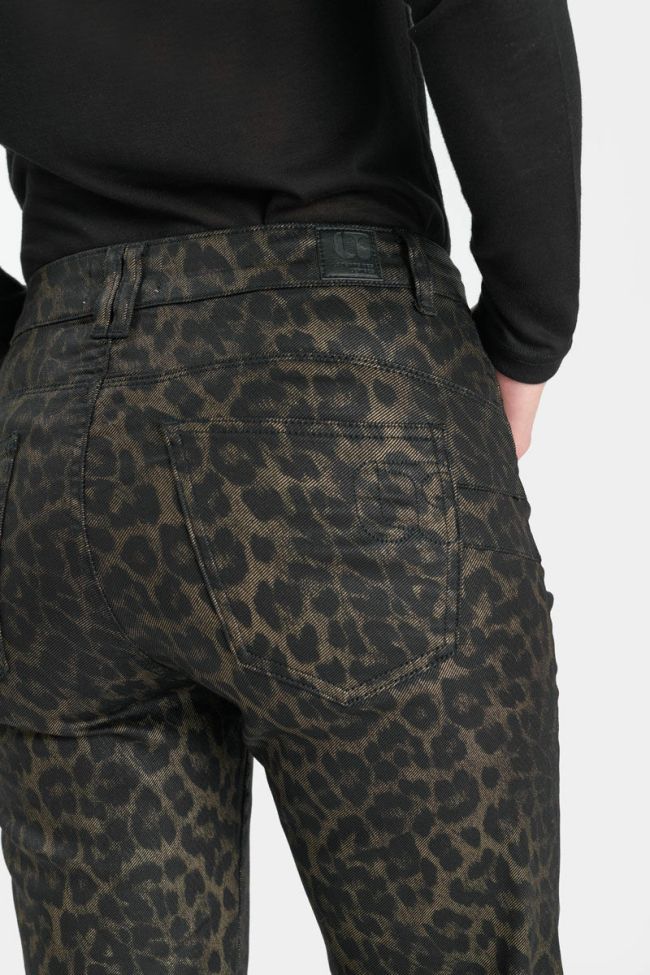 Wide-leg trousers