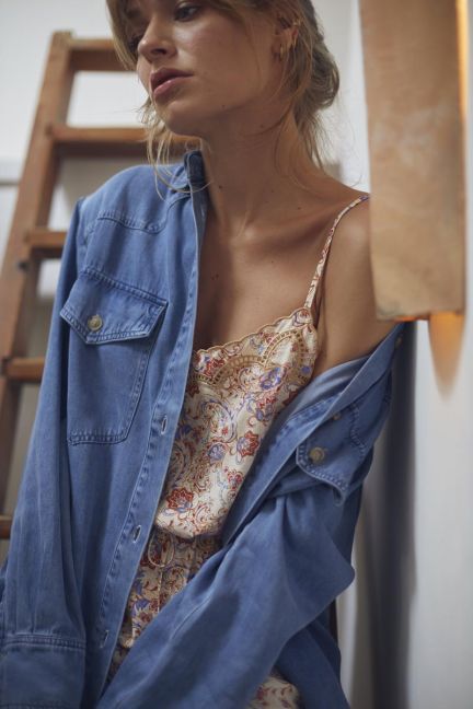 Blue tencel Neja shirt