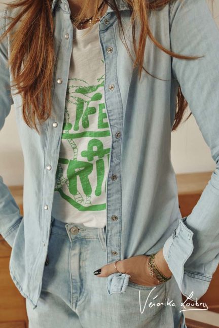 Nude blue jeans shirt by Véronika Loubry