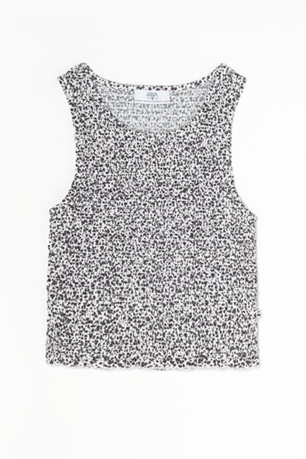 Black and white floral patterned Elgagi top