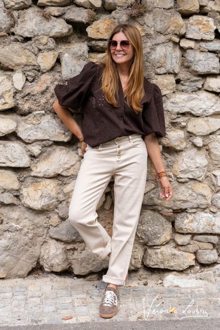 James 400/60 girlfriend by Véronika Loubry high-waisted beige jeans