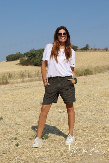 Saro shorts with black and khaki stripes by Véronika Loubry