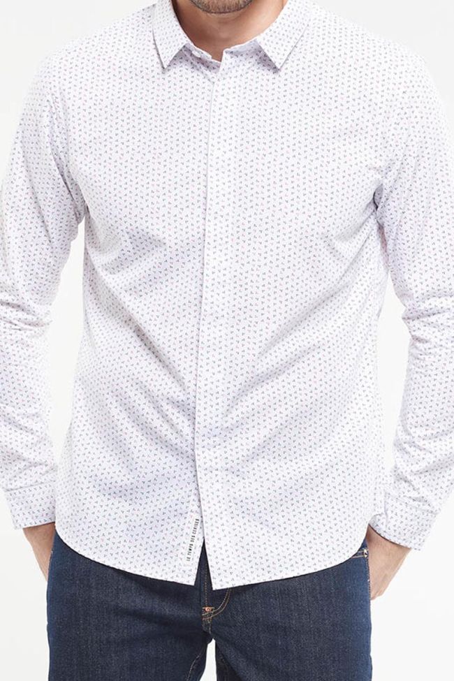 Casul white shirt with decorative patterns