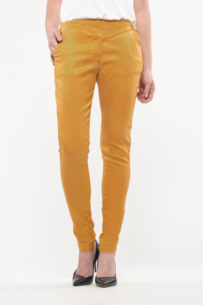 Yellow You Chino pants
