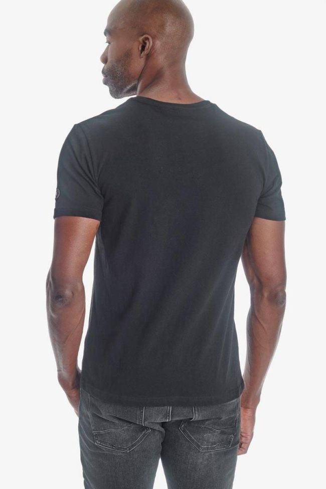 Black Benton t-shirt