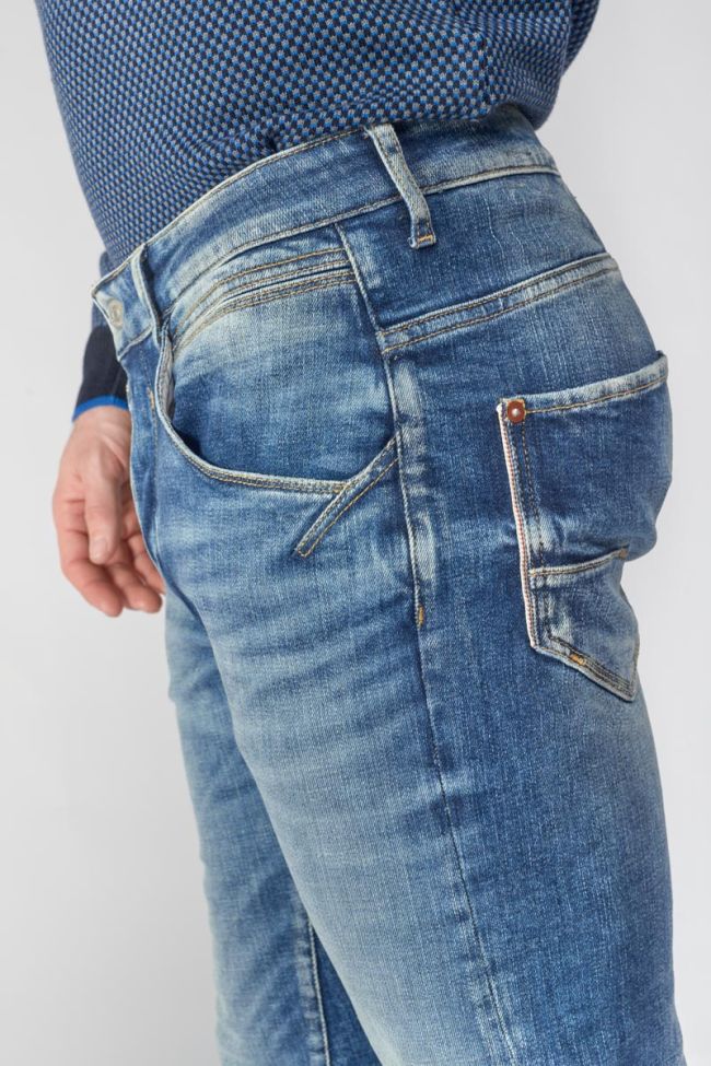 900/3 Blue distressed twisted tapered Rocken jeans No. 3