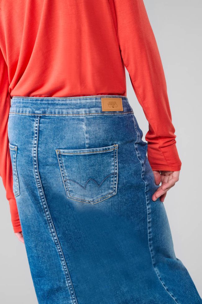 Raphi long skirt in faded blue jeans