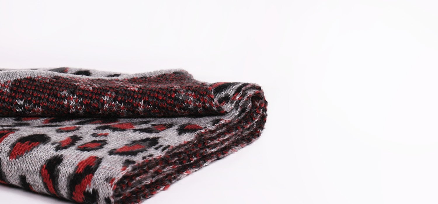 How to wear the scarf ?